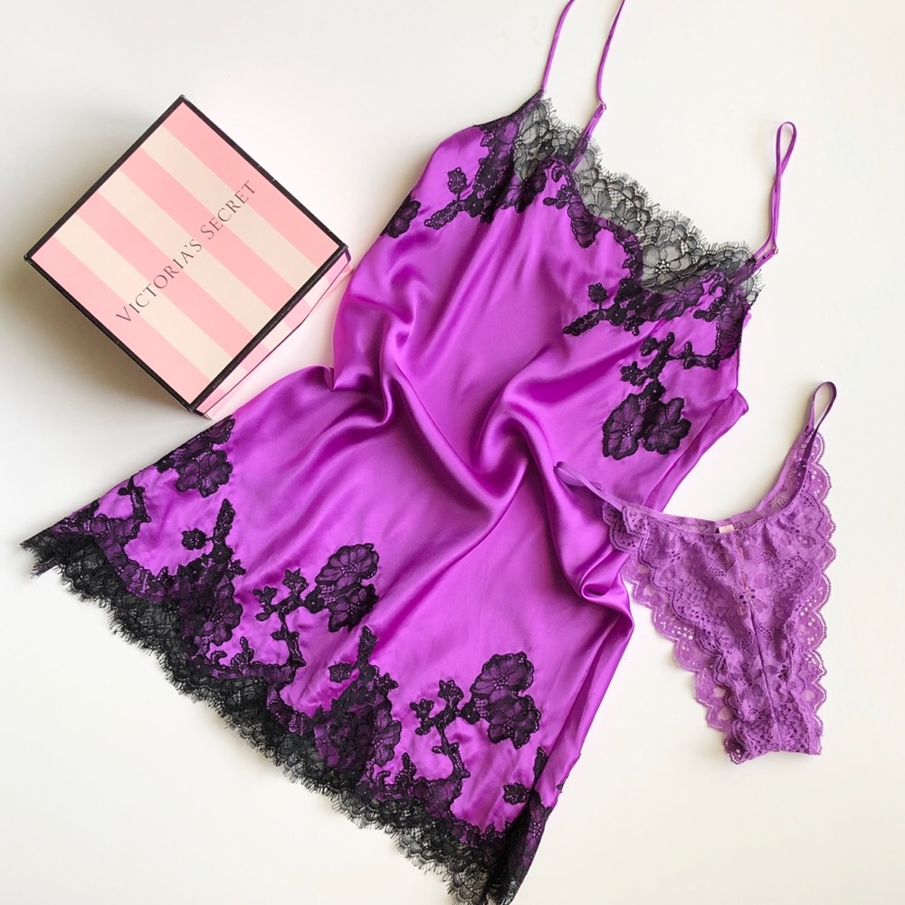 Victoria’s Secret purple lingerie set - SMALL/MED